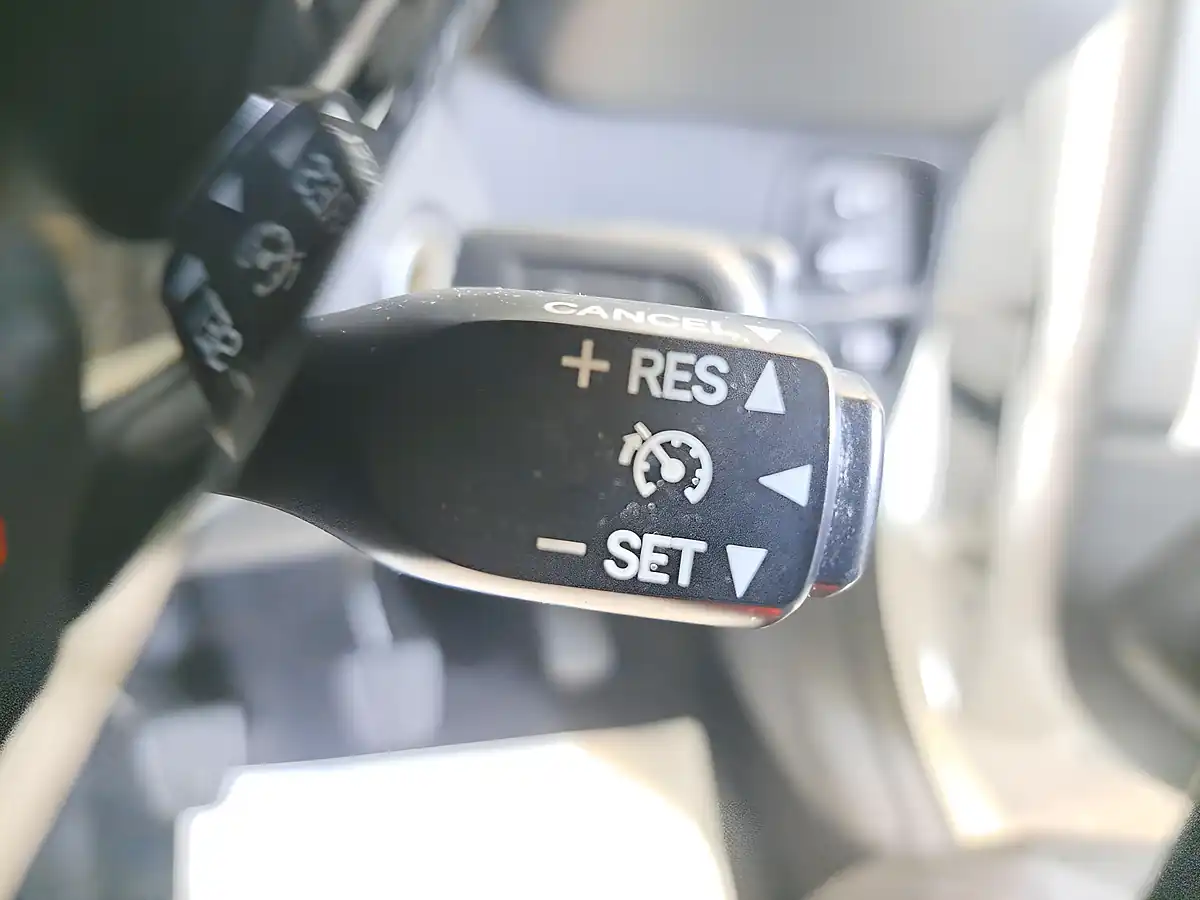 Used 2018 Toyota Aygo X-Press White - Interior and Exterior details 12