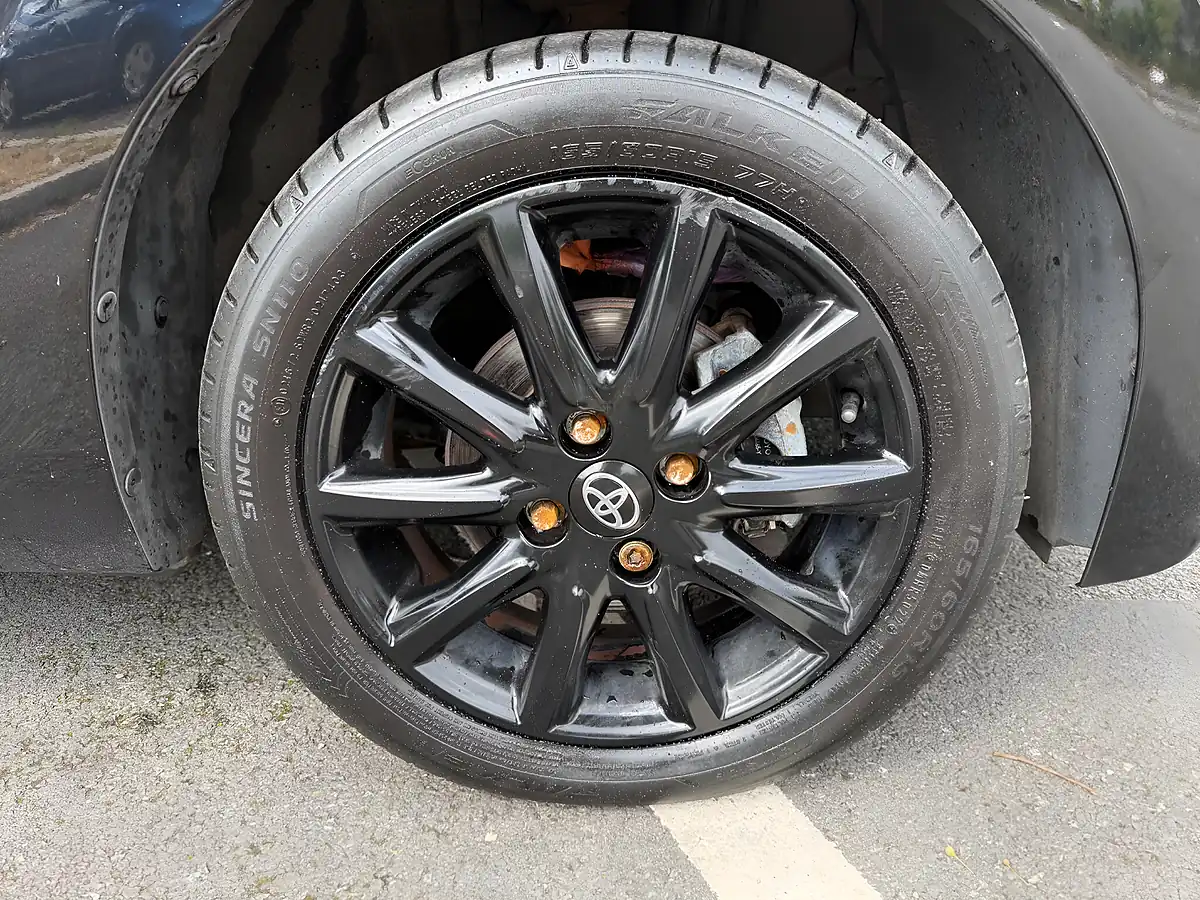 Used 2018 Toyota Aygo X-Press X-Shift Black - Interior and Exterior details 14