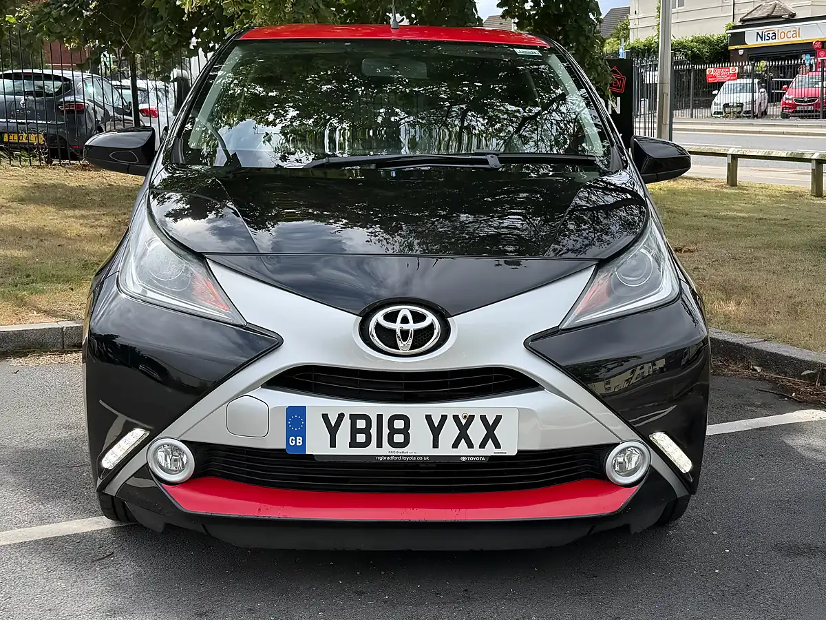 Used 2018 Toyota Aygo X-Press X-Shift Black - Interior and Exterior details 2