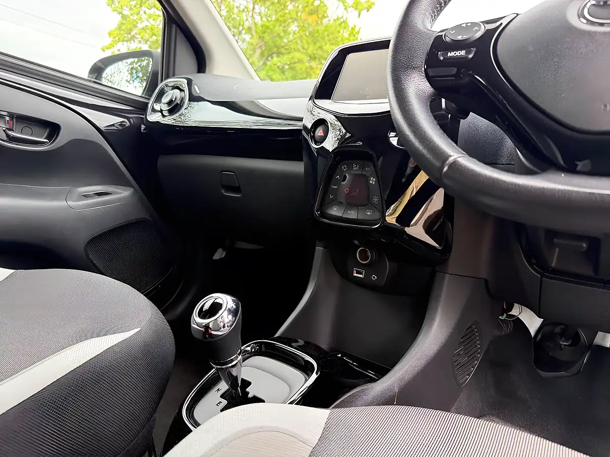 Used 2018 Toyota Aygo X-Press X-Shift Black - Interior and Exterior details 9