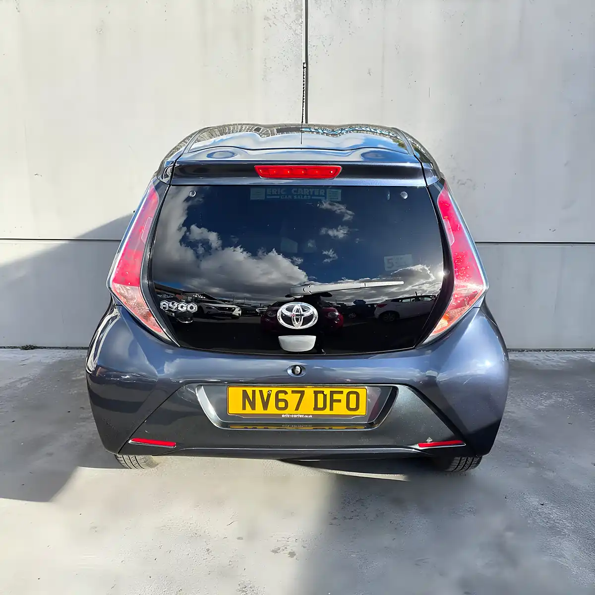 Used 2018 Toyota Aygo X-Style Deep Sky Blue - Interior and Exterior details 3