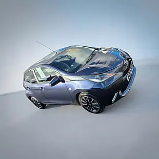 Used 2018 Toyota Aygo X-Style Deep Sky Blue - Interior and Exterior details 8