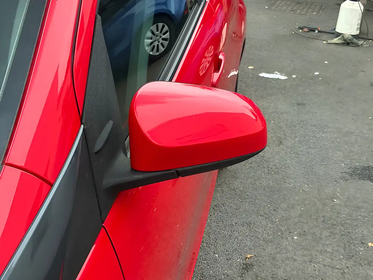 Used 2018 Toyota Aygo X-Style Red - Interior and Exterior details 19