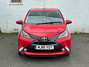 Used 2018 Toyota Aygo X-Style Red - Interior and Exterior details 3