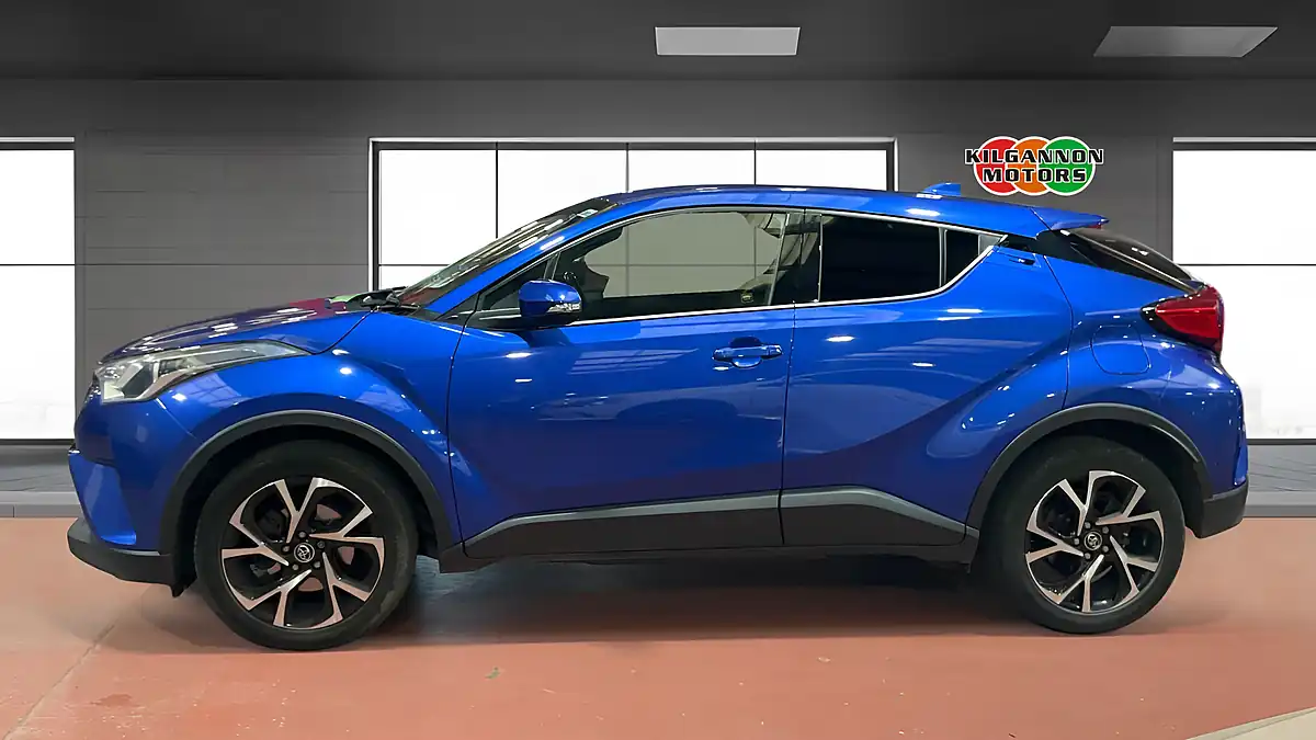 Used 2018 Toyota C-Hr Design Blue - Interior and Exterior details 6