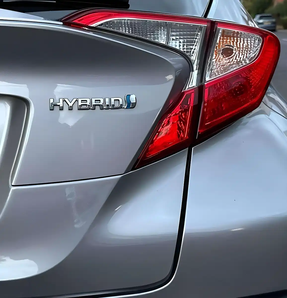 Used 2018 Toyota C-Hr Design Silver - Interior and Exterior details 17