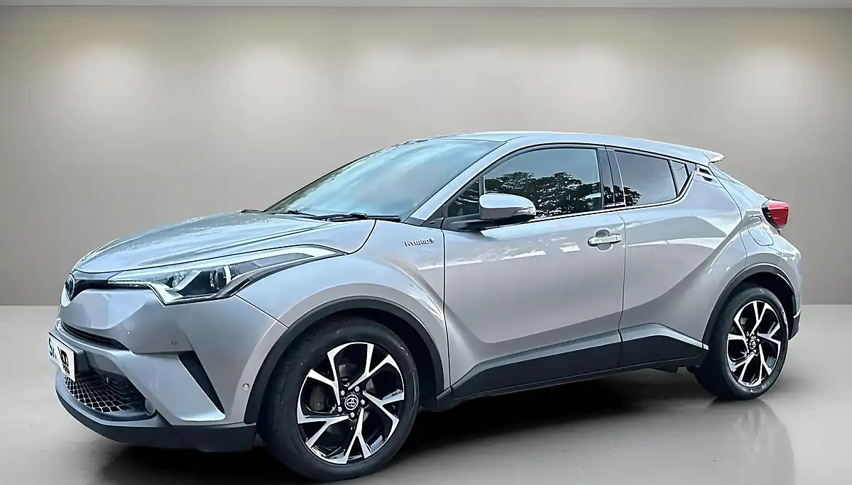 Used 2018 Toyota C-Hr Design Silver - Interior and Exterior details 7