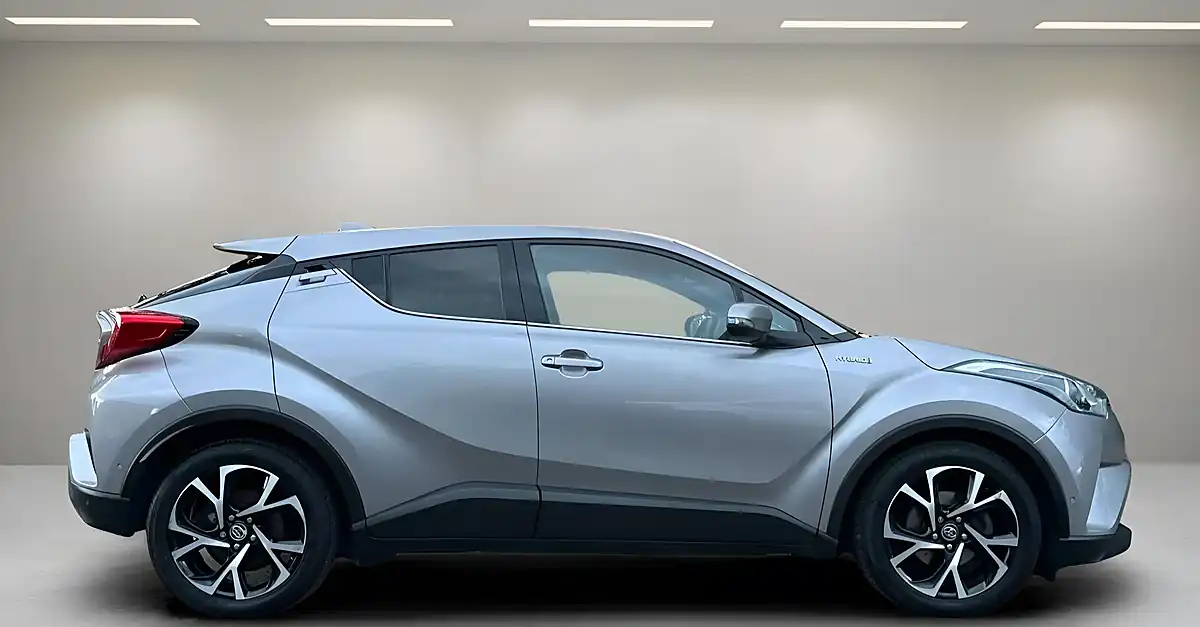 Used 2018 Toyota C-Hr Design Silver - Interior and Exterior details 9