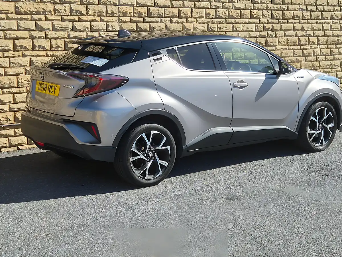 Used 2018 Toyota C-Hr Dynamic Silver - Interior and Exterior details 17