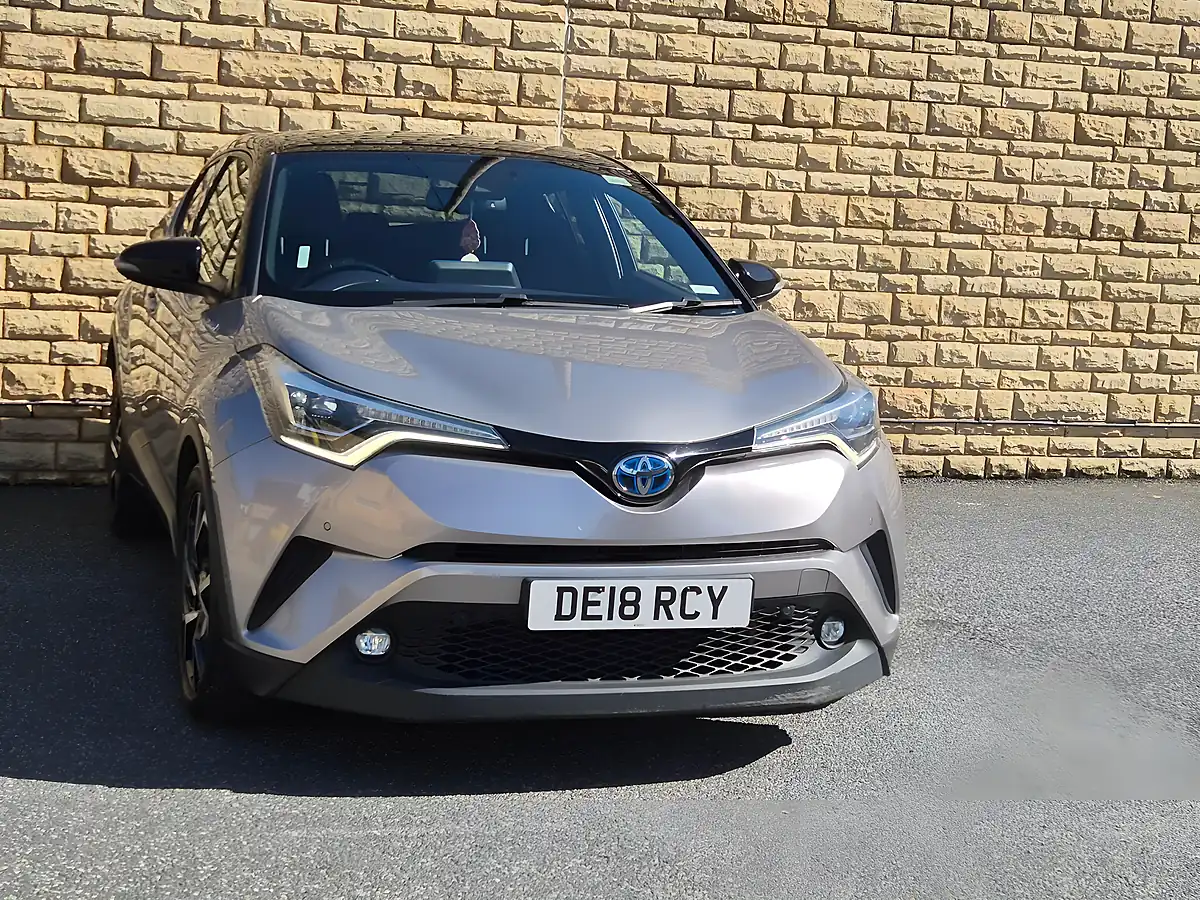 Used 2018 Toyota C-Hr Dynamic Silver - Interior and Exterior details 8
