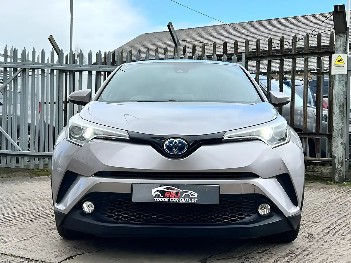Used 2018 Toyota C-Hr Excel Silver - Interior and Exterior details 6