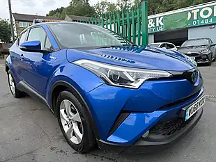 Used 2018 Toyota C-Hr Icon Blue - Interior and Exterior details 4