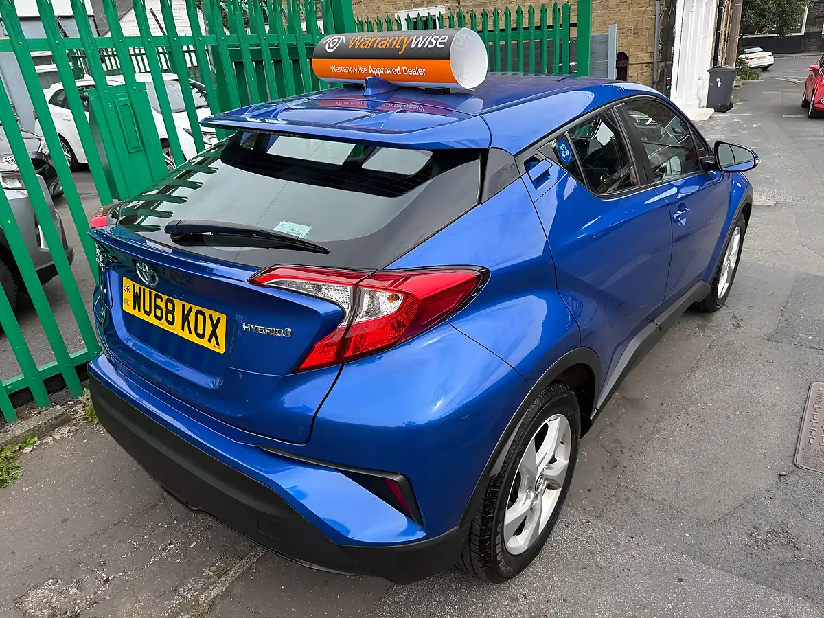 Used 2018 Toyota C-Hr Icon Blue - Interior and Exterior details 8