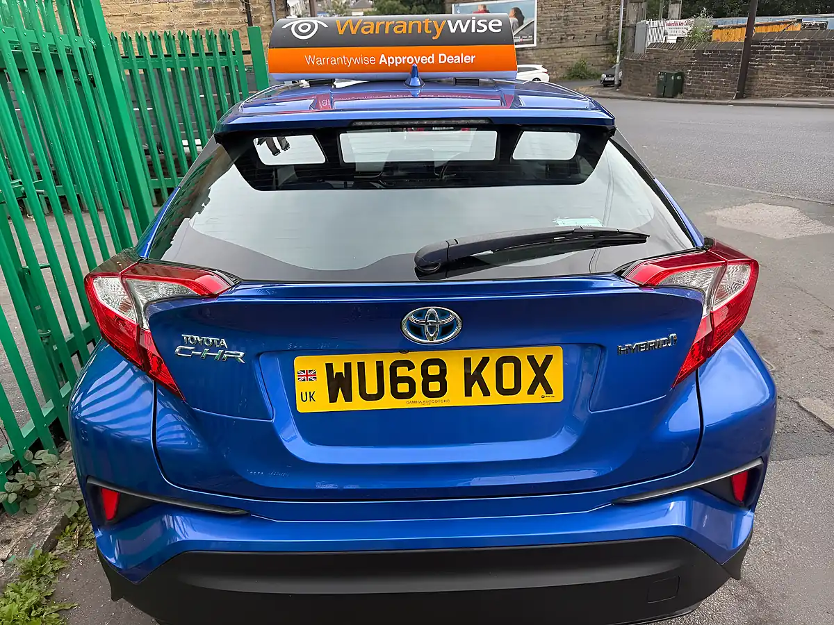 Used 2018 Toyota C-Hr Icon Blue - Interior and Exterior details 9