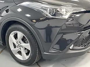 Used 2018 Toyota C-Hr Icon Eclipse Black - Interior and Exterior details 12