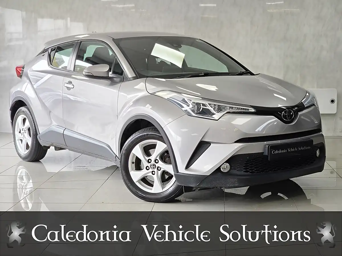 Used 2018 Toyota C-Hr Icon Silver - Front View