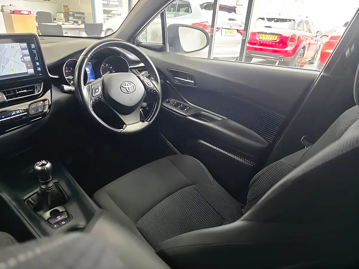 Used 2018 Toyota C-Hr Icon Silver - Interior and Exterior details 13