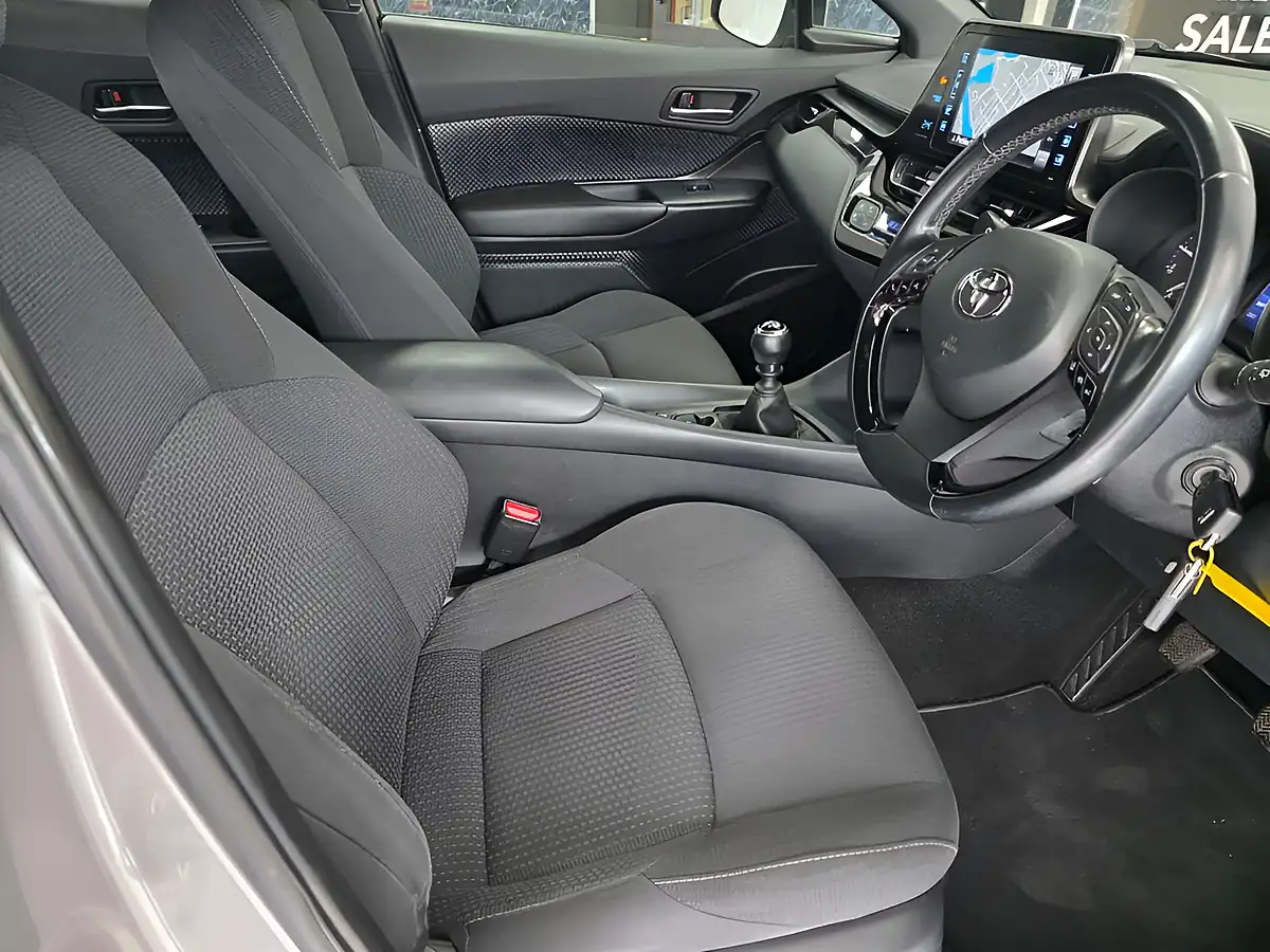 Used 2018 Toyota C-Hr Icon Silver - Interior and Exterior details 20