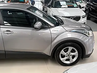 Used 2018 Toyota C-Hr Icon Silver - Interior and Exterior details 11