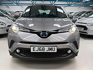 Used 2018 Toyota C-Hr Icon Silver - Interior and Exterior details 2