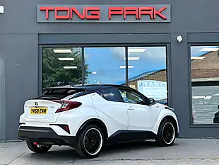 Used 2018 Toyota C-Hr Icon White - Interior and Exterior details 10