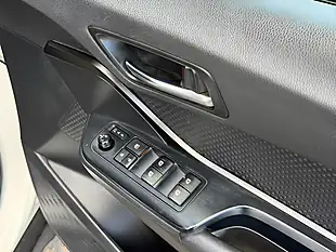 Used 2018 Toyota C-Hr Icon White - Interior and Exterior details 12