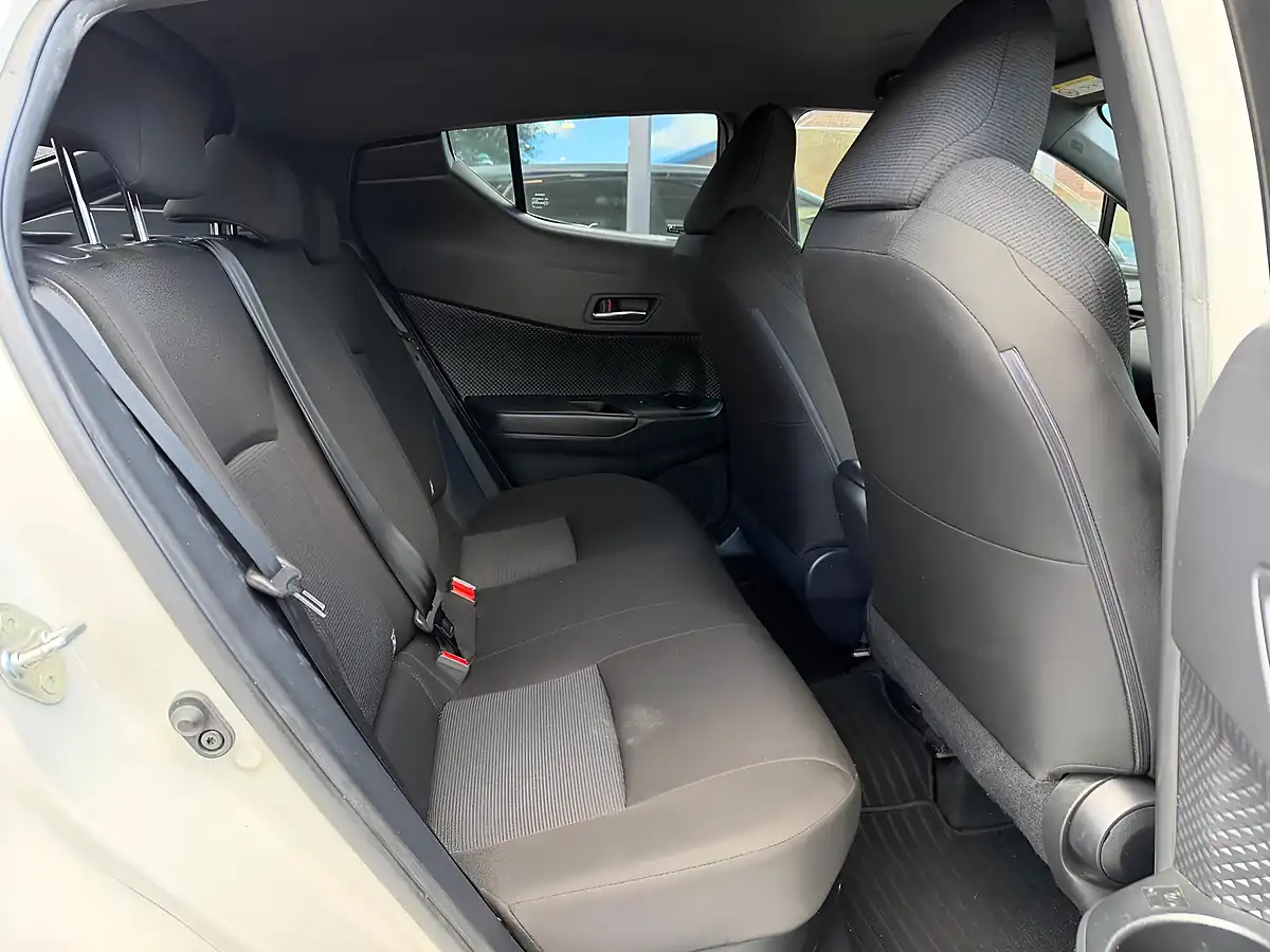 Used 2018 Toyota C-Hr Icon White - Interior and Exterior details 17
