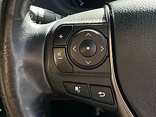 Used 2018 Toyota Esquire Black - Interior and Exterior details 17