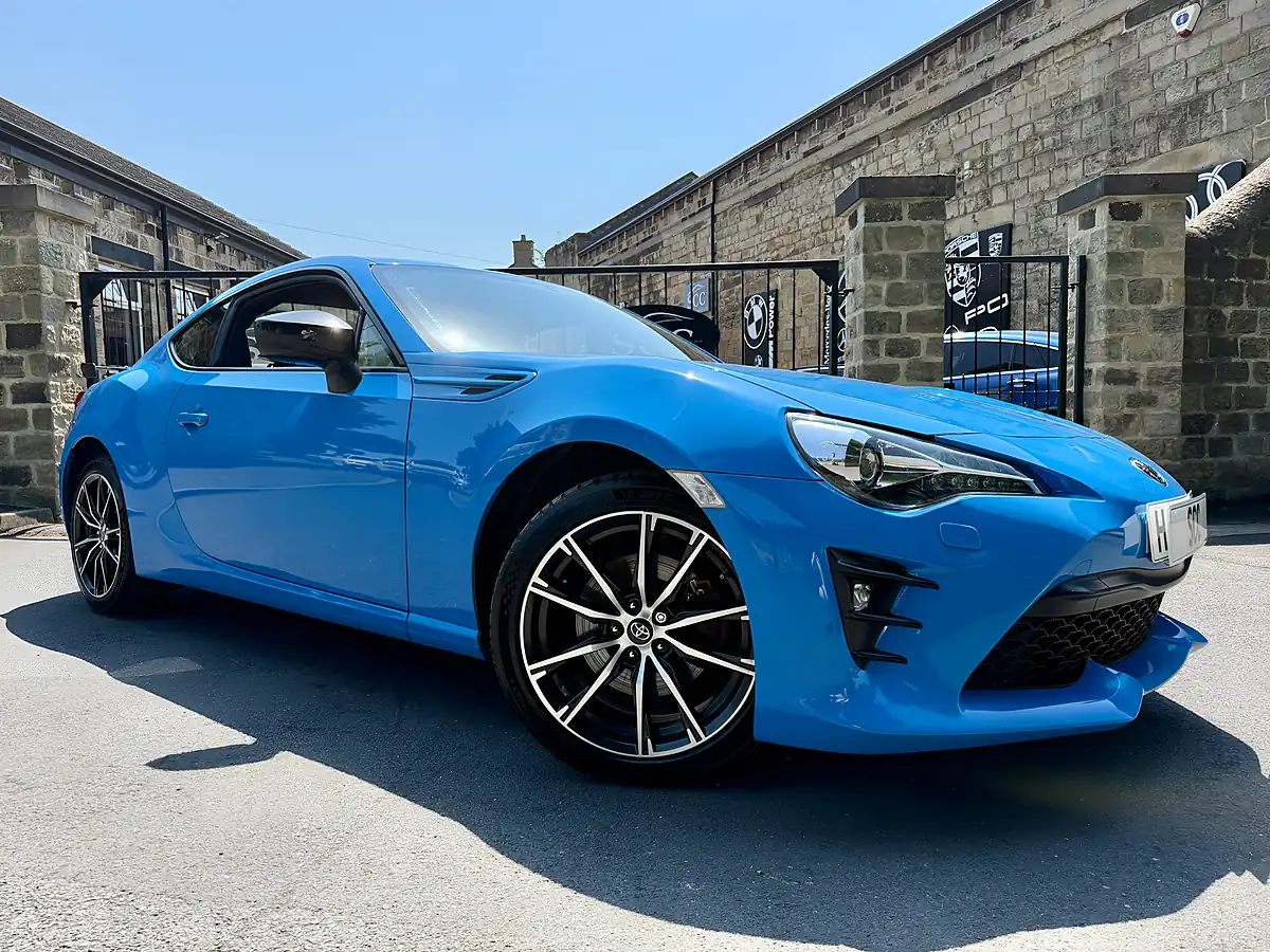 Used 2018 Toyota GT86 Club Series Blue Edition Electric Blue - Interior and Exterior details 10