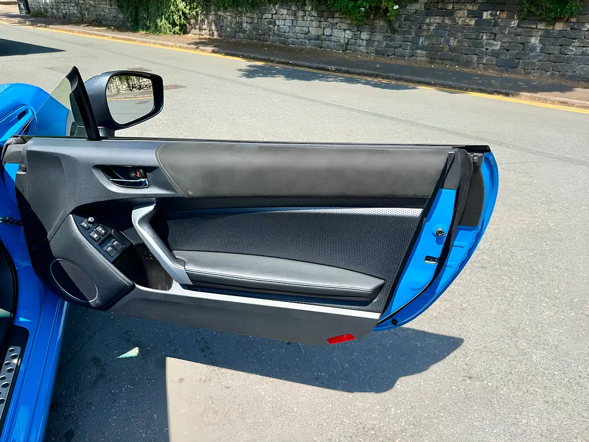 Used 2018 Toyota GT86 Club Series Blue Edition Electric Blue - Interior and Exterior details 13