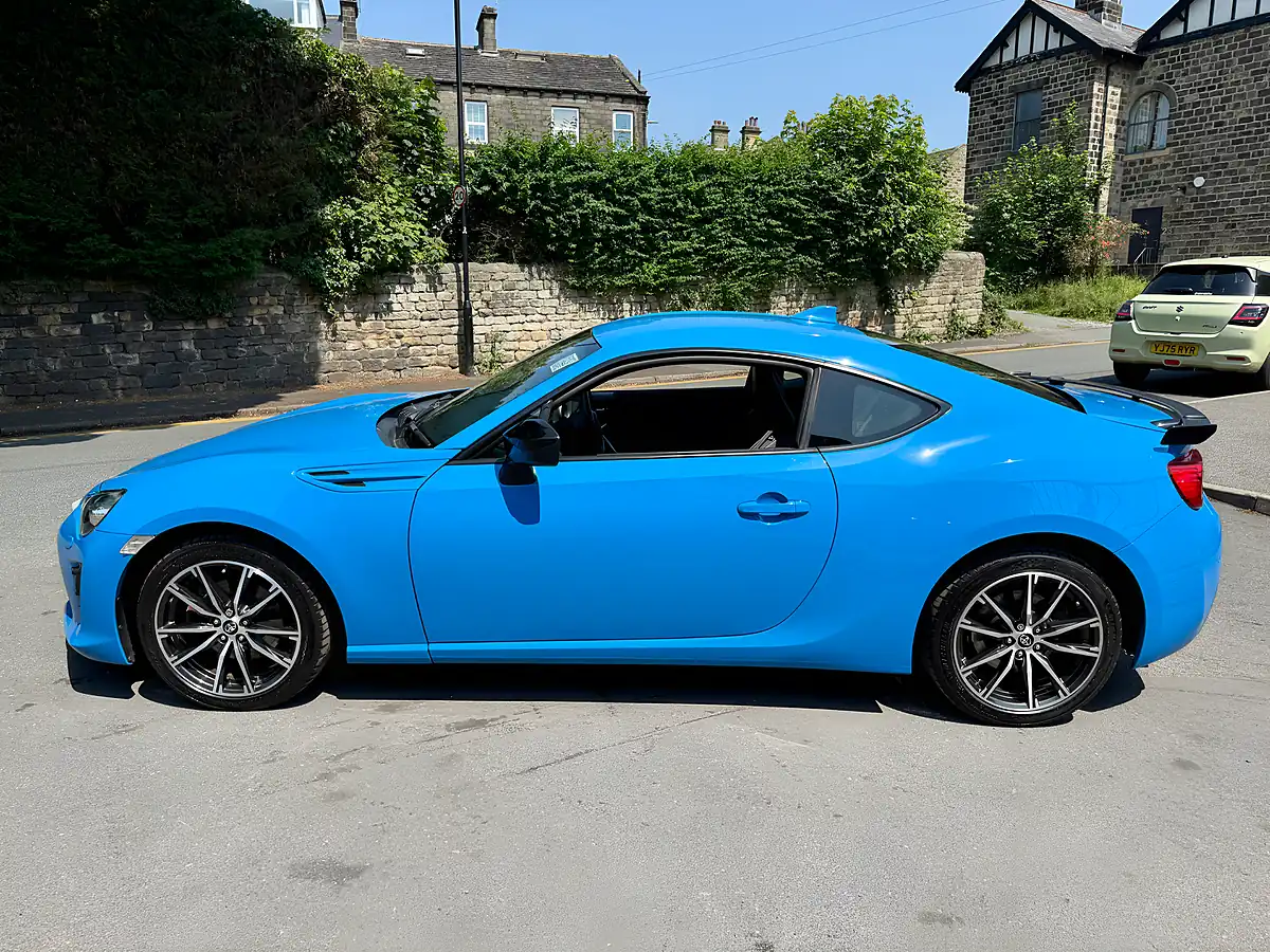 Used 2018 Toyota GT86 Club Series Blue Edition Electric Blue - Interior and Exterior details 7