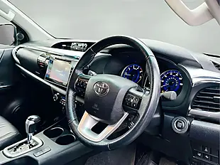 Used 2018 Toyota Hilux Invincible Grey - Interior and Exterior details 10