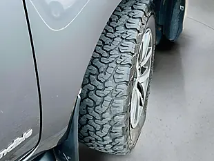 Used 2018 Toyota Hilux Invincible Grey - Interior and Exterior details 19