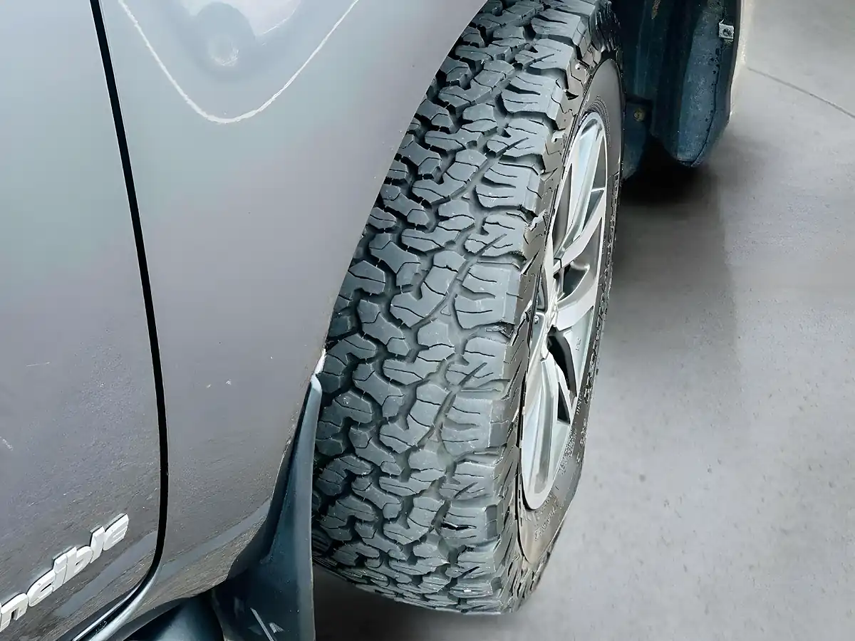 Used 2018 Toyota Hilux Invincible Grey - Interior and Exterior details 19