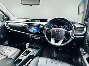 Used 2018 Toyota Hilux Invincible Grey - Interior and Exterior details 7