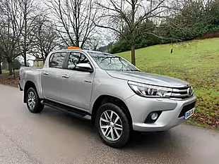 Used 2018 Toyota Hilux Invincible Silver - Interior and Exterior details 2