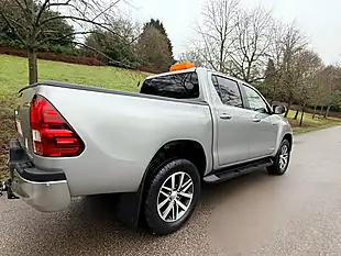 Used 2018 Toyota Hilux Invincible Silver - Interior and Exterior details 5