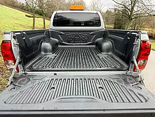 Used 2018 Toyota Hilux Invincible Silver - Interior and Exterior details 8