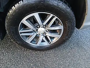 Used 2018 Toyota Hilux Invincible Silver - Interior and Exterior details 9