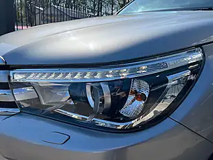 Used 2018 Toyota Hilux Invincible Silver - Interior and Exterior details 11