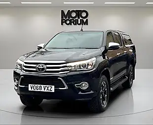 Used 2018 Toyota Hilux Invincible X Black - Interior and Exterior details 10