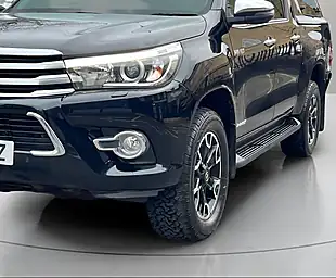 Used 2018 Toyota Hilux Invincible X Black - Interior and Exterior details 11