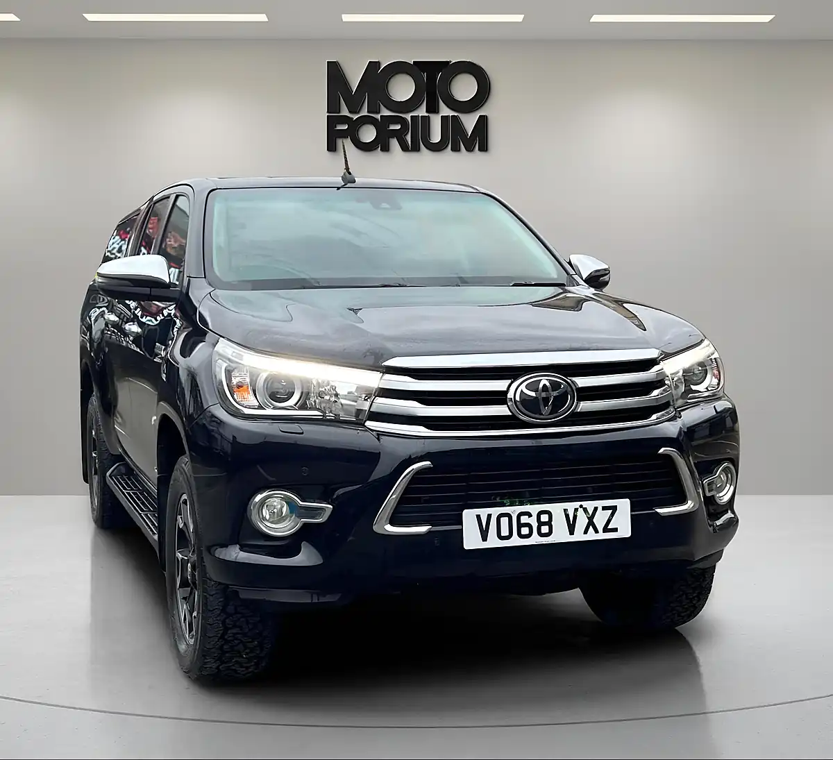 Used 2018 Toyota Hilux Invincible X Black - Interior and Exterior details 3