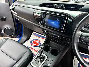 Used 2018 Toyota Hilux Invincible X Blue - Interior and Exterior details 16