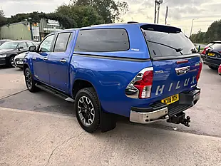 Used 2018 Toyota Hilux Invincible X Blue - Interior and Exterior details 8