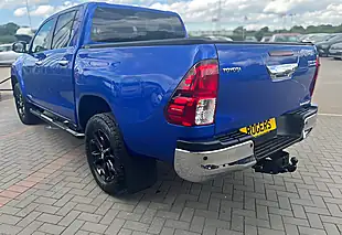 Used 2018 Toyota Hilux Invincible X Limited Edition Nebula Blue Metallic - Interior and Exterior details 11