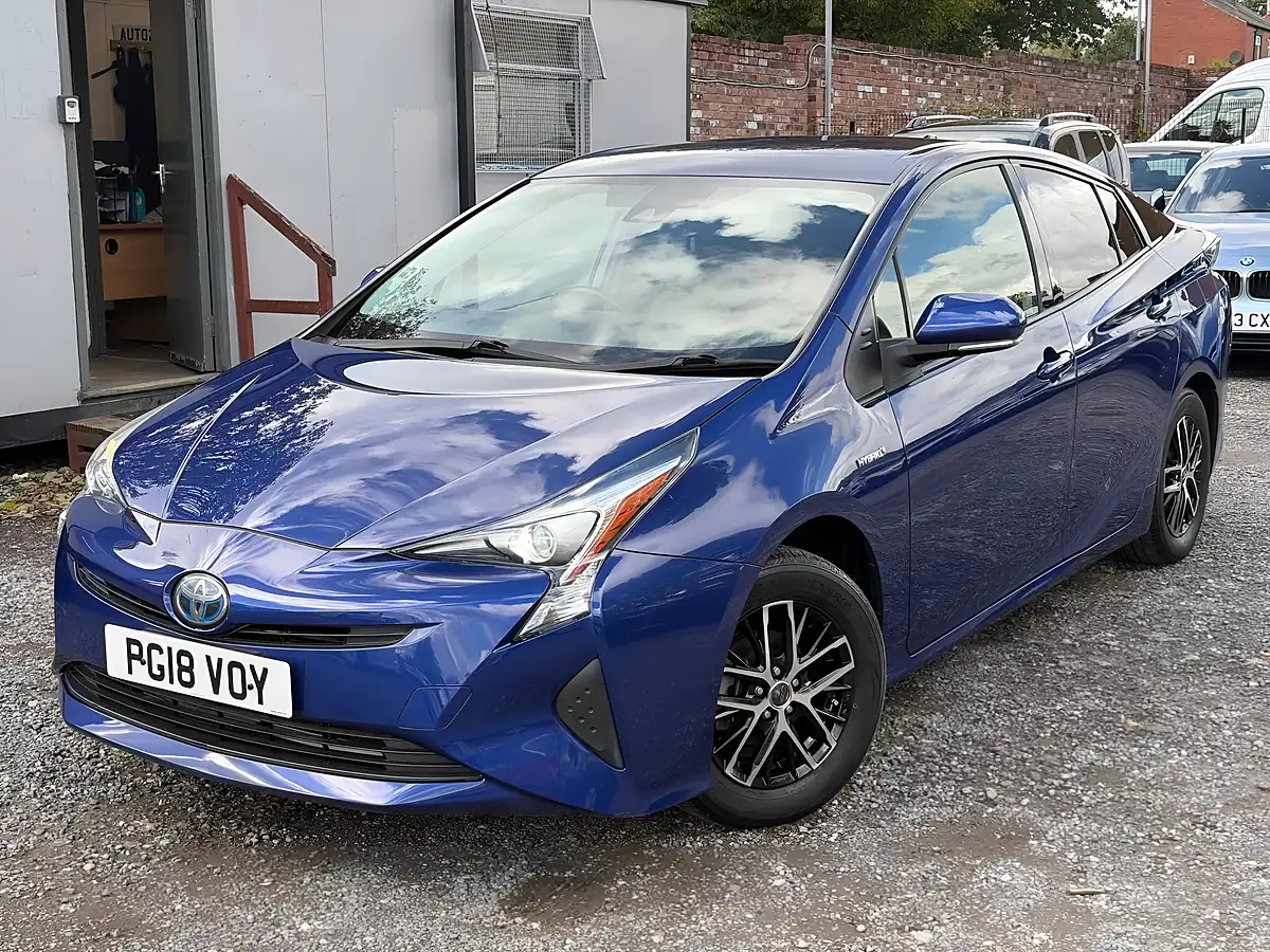 Used 2018 Toyota Prius Active Blue - Interior and Exterior details 3