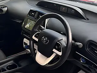 Used 2018 Toyota Prius Active Blue - Interior and Exterior details 8