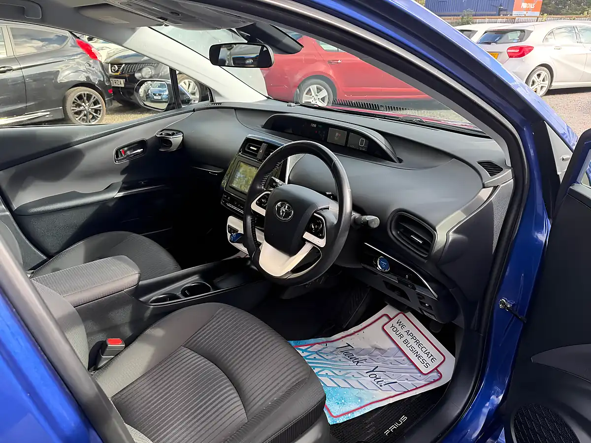 Used 2018 Toyota Prius Active Blue - Interior and Exterior details 9