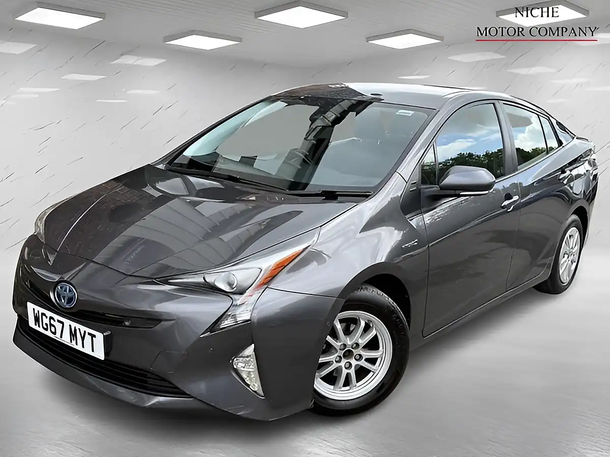 Used 2018 Toyota Prius Business Edition Plus Grey - Interior and Exterior details 3